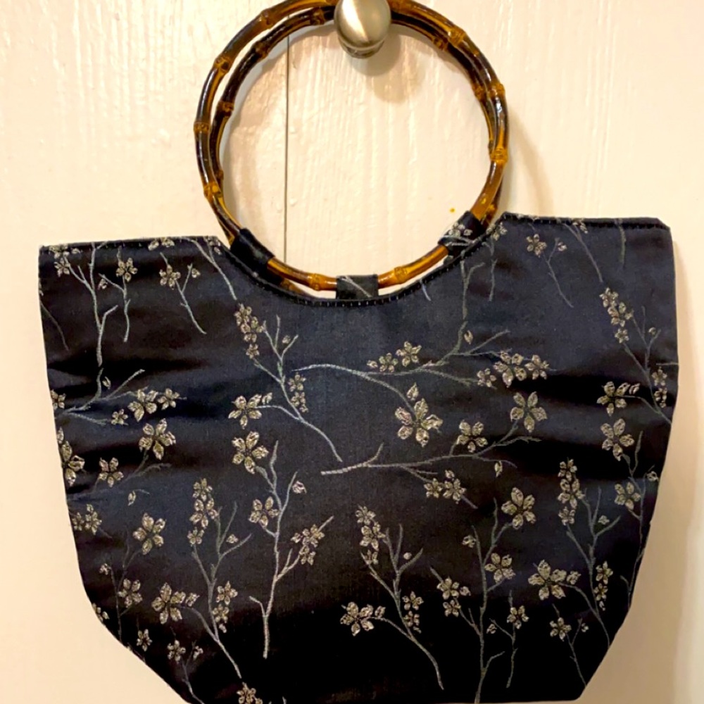 Oriental black handbag